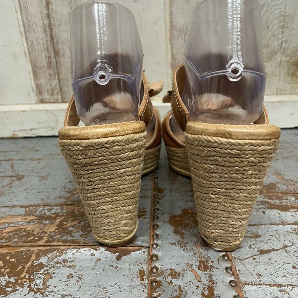 Naya Colette Wedge Espadrille